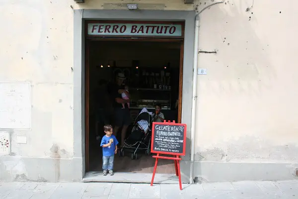 Fiesole-Gelateria-Ferro-Battuto (1)