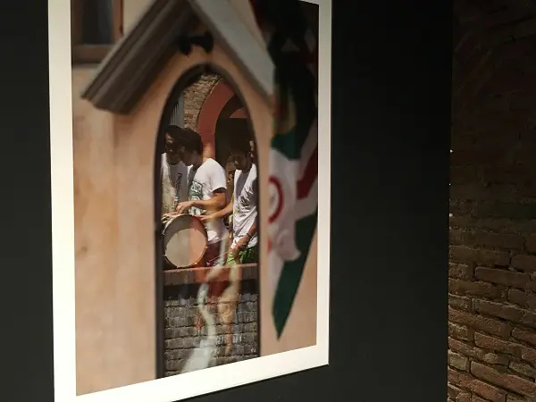 Il-Palio-dentro-Elisa-Lovati-Siena (24)