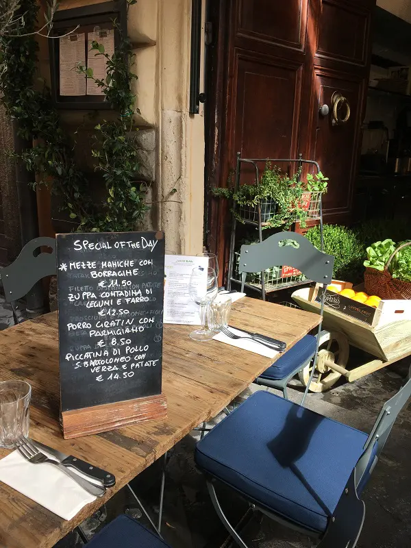 Hosteria-del-Mercato-Rome (2)