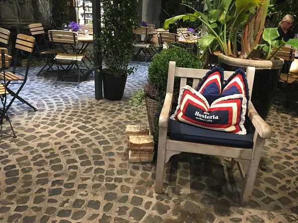 Hosteria-del-Mercato-Rome (3)