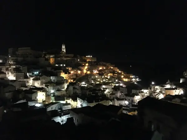 matera-basilicata-wandeling-stad-1