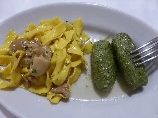 Osteria al Bianchi pappardelle e malfatti (1)