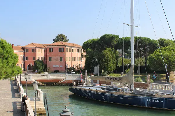 san-lazzaro-degli-armeni-venetie-13