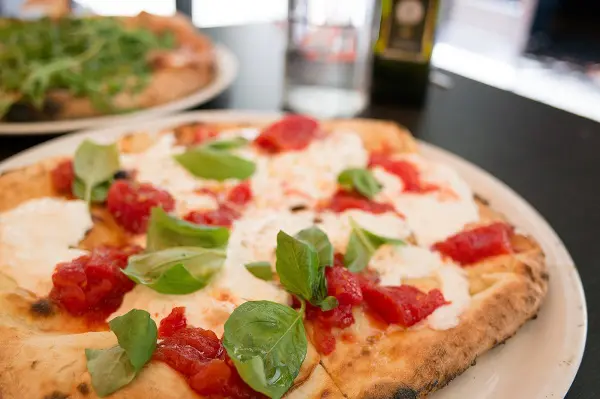 la-capannina-pizza-turijn-1b