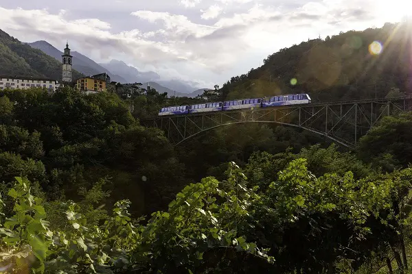 treno-centovalli-vigezzina-piemonte-3