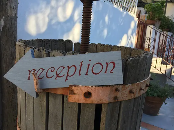capri-wine-hotel-receptie