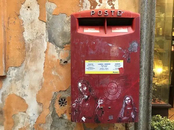 c215-brievenbussen-street-art-rome-1