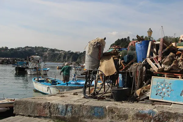 marina-corricella-procida-12