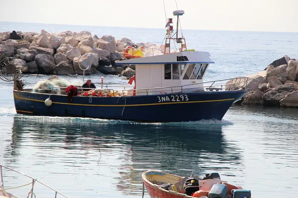 marina-corricella-procida-4