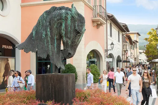 Barberino-Designer-Outlet-Mugello-Florence-Toscane (8)