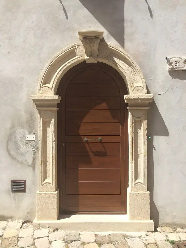 Barchi-Le-Marche-details-deuren (2)