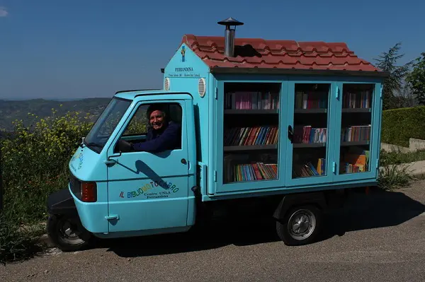 Biblio-Motocarro