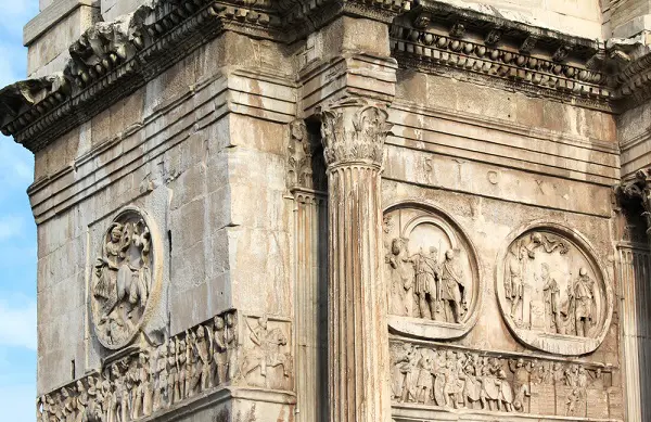 Boog-Constantijn-Rome (1)