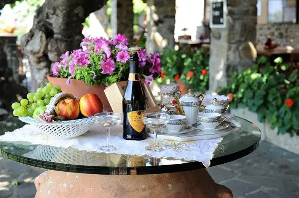 Borgo-Mocale-1