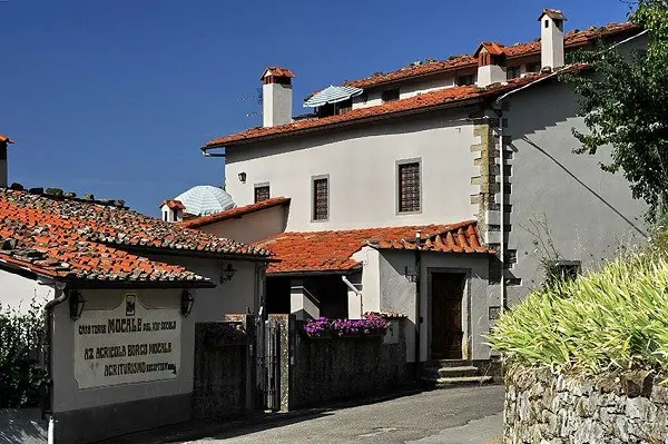 Borgo-Mocale-Arezzo-Toscane (2)