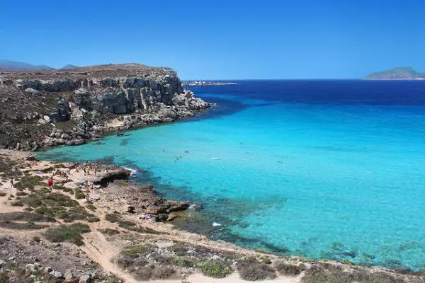 Cala-Rossa-Favignana