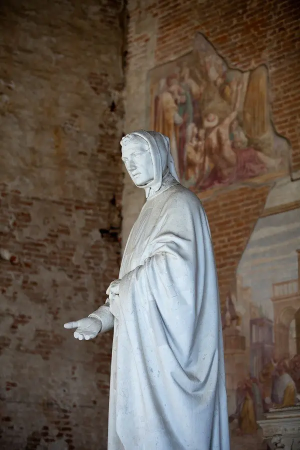 Campo-Santo-kerkhof-Campo-dei-Miracoli-Pisa (2)