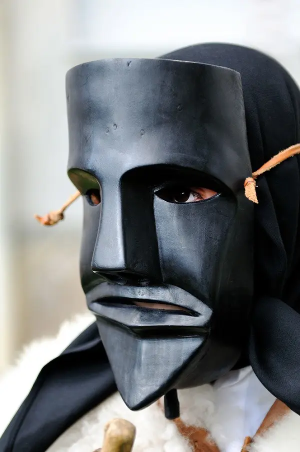 Carnaval-Sardinie-maskers (2)