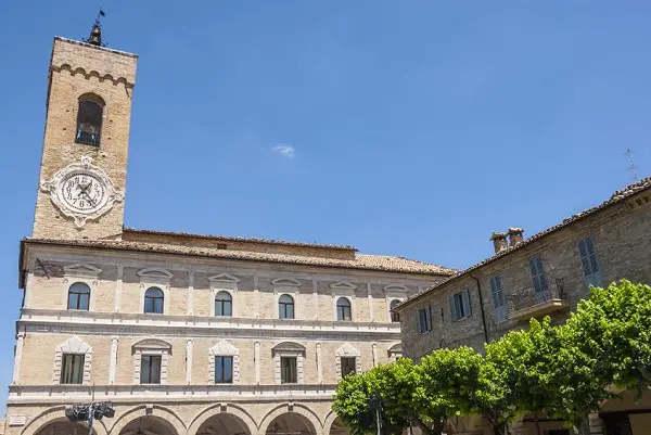 Cingoli-kerk