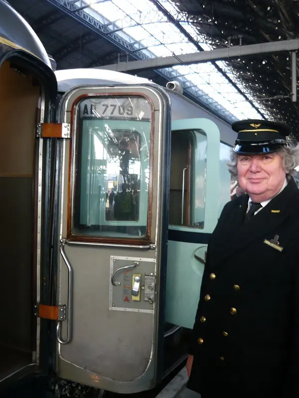 Dan-Brown-trein-2