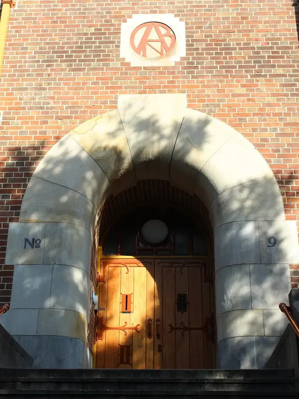 De-Burcht-Berlage-Amsterdam (1)