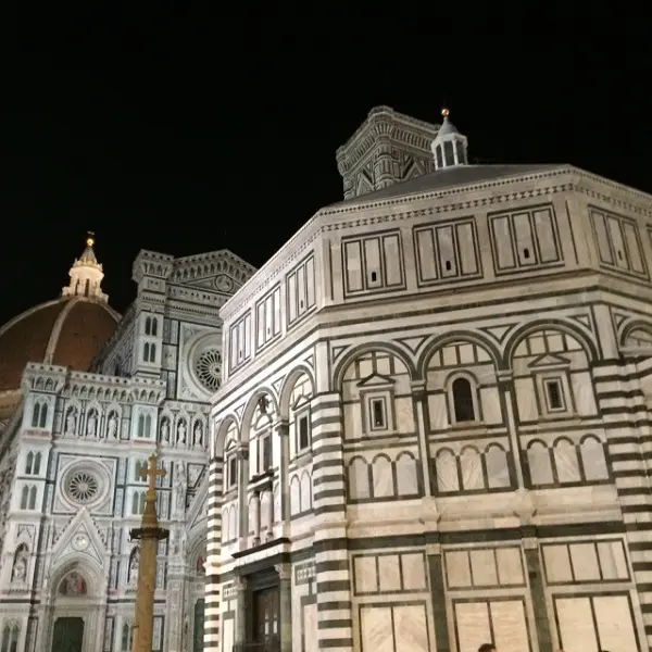 Duomo-Florence-by-night