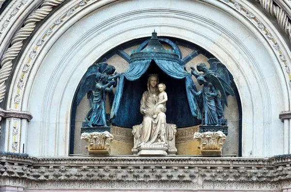 Duomo-Orvieto-Maria