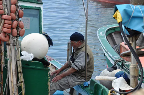 Favignana-haven-10