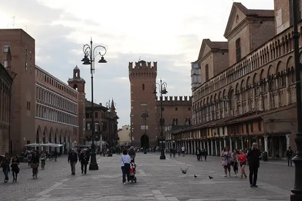 Ferrara-3
