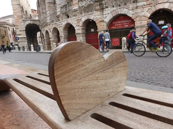 From-Verona-with-Love-Romeo-Julia (8)