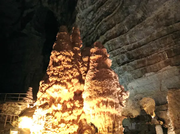 Grotte-di-Frasassi (11)
