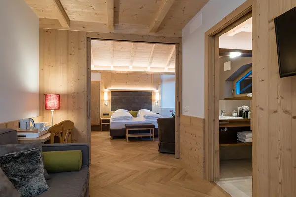 Hotel-Villa-Kastelruth-Zuid-Tirol-Dolomieten-Italië (30)