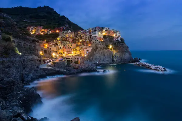Italy-by-night-10