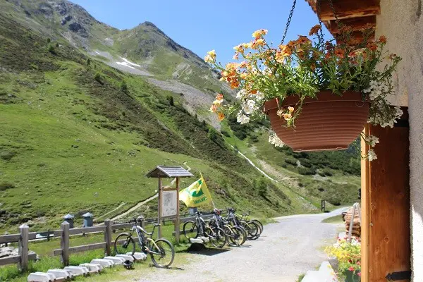Livigno-mountainbiken-bergen (16)
