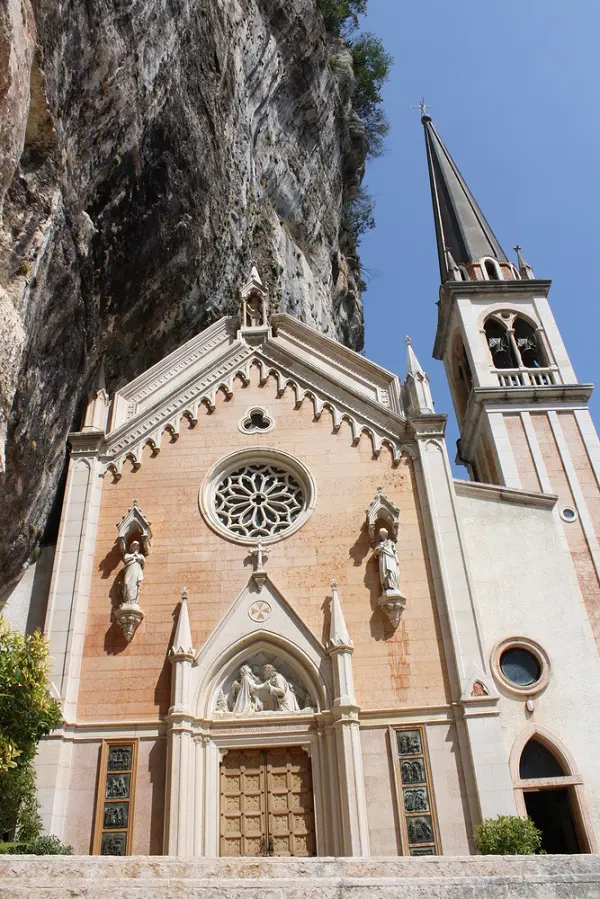 Madonna-della-Corona-Garda (1)