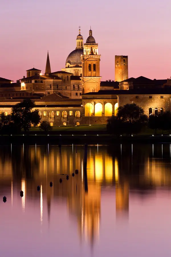 Mantova-skyline (2)
