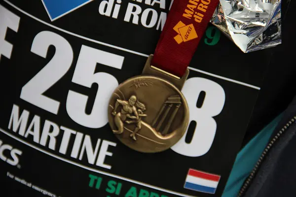 Marathon-Rome-Maratona-Roma-medaille (2)
