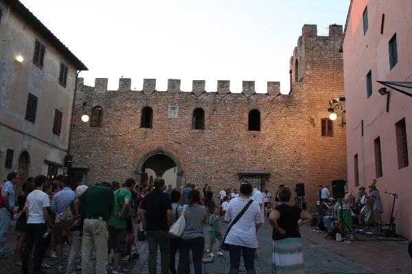 Mercantia-theater-festival-Certaldo-Toscane-1 (8)