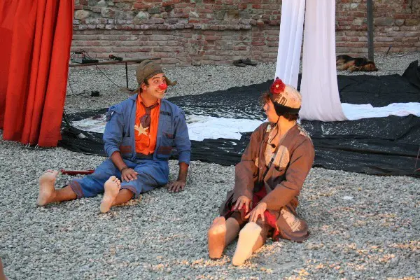Mercantia-theater-festival-Certaldo-Toscane (2)