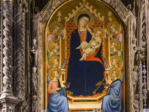 Orsanmichele-Florence-kerk-interieur (1a)