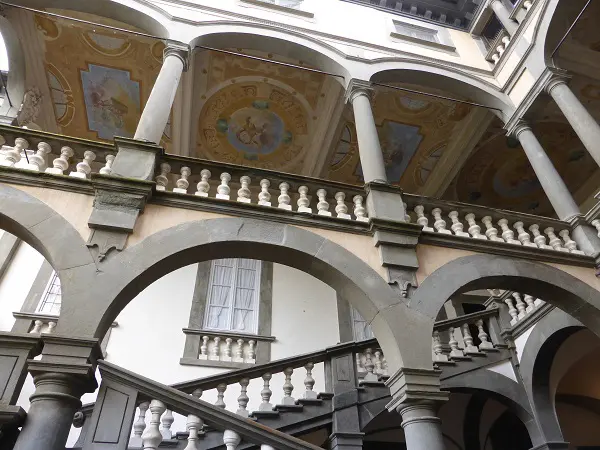 Palazzo-Pfanner-Lucca (2)