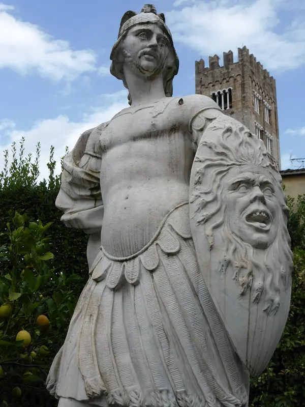 Palazzo-Pfanner-Lucca (20)