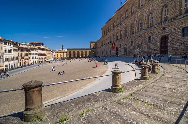 Palazzo-Pitti-Florence
