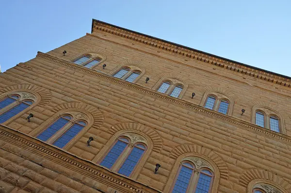 Palazzo-Strozzi-Florence