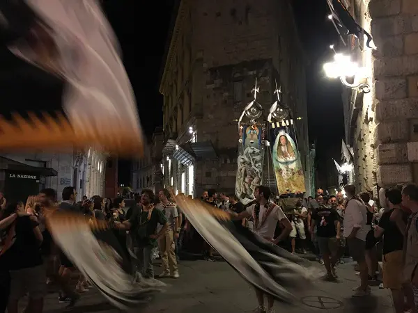 Palio-augustus-2016-Lupa-cappotto (5)