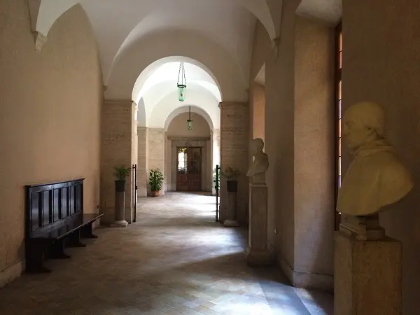 Piazza-Capranica-Rome (2a)