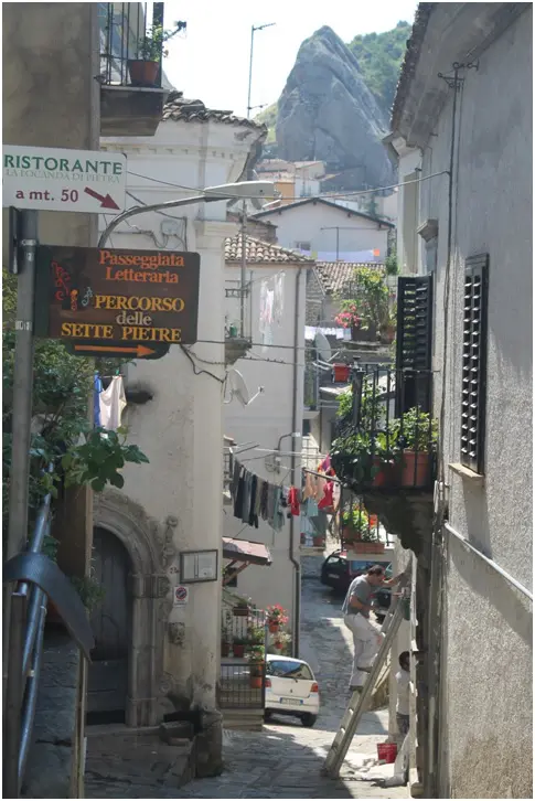 Pietrapertosa2
