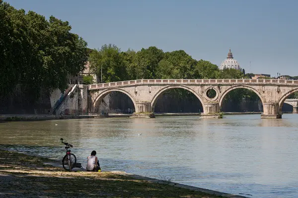 Ponte-Sisto-Tiber-Rome