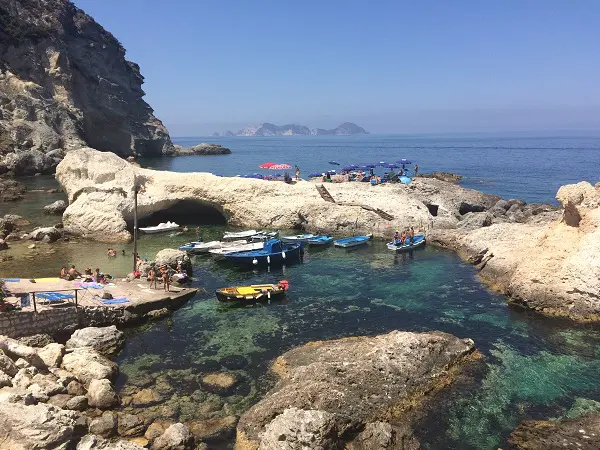 Ponza-Cala-Fonte (6)