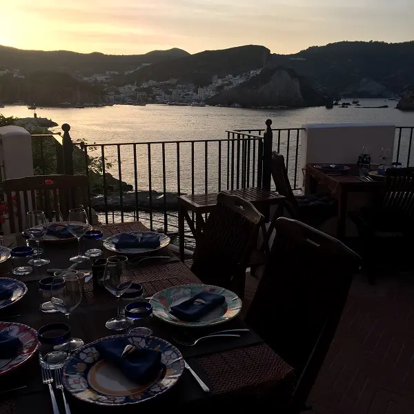 Ponza-Orestorante-restaurant (2)